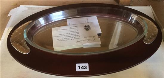 Hors doevres dish with silver mounts(-)